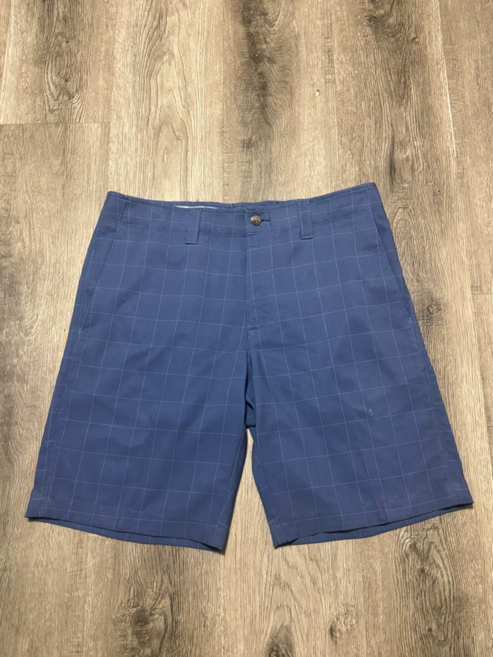 Callaway Men's Blue Checkered Performance golf Shorts Size 32 Blue